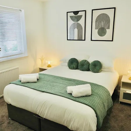 Free Parking 2 Bed With Garden, Fibre Wi-Fi & Netflix Villa Taunton Exterior photo